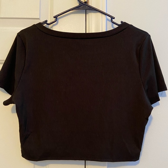 SHEIN Top - Picture 3 of 3